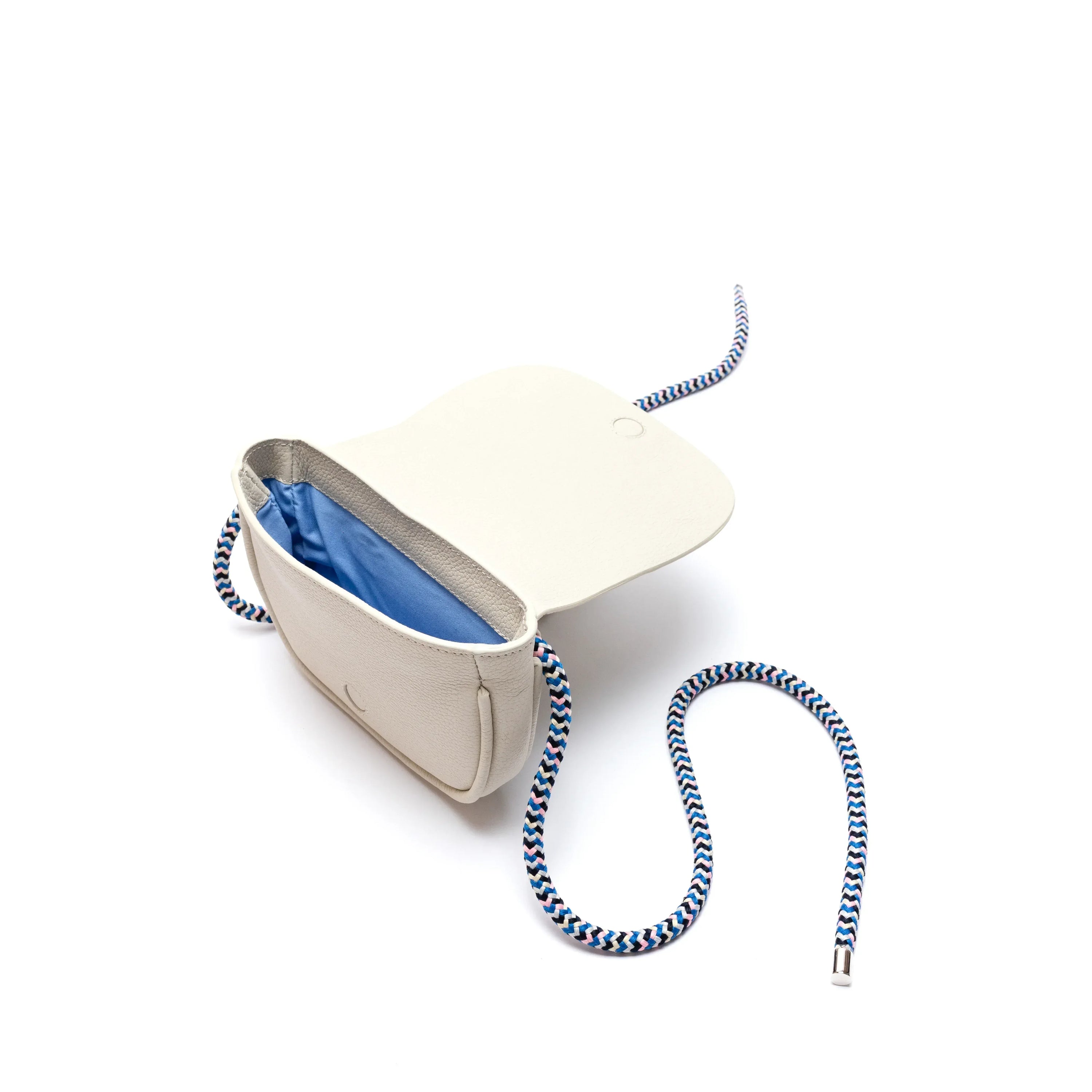 Nina Off White - Original series